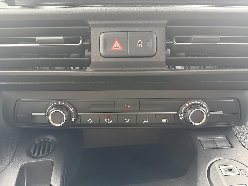 Peugeot Partner (2026) Furgon L2 1000 1.5 BlueHDi 130 - fotka 19 z 23