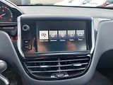 Peugeot 2008 (2015) 1.2-81kW THP - náhled 12