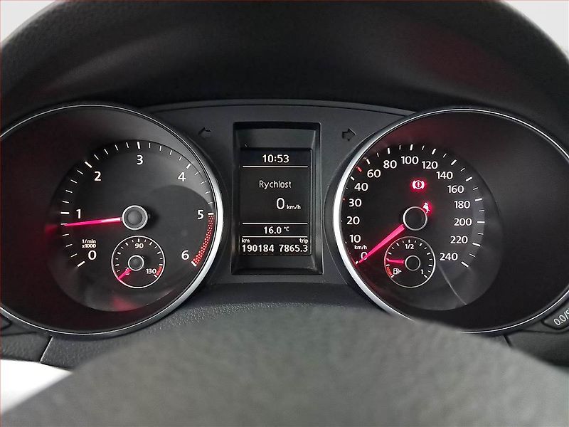Volkswagen Golf (2009) 2.0 TDI, Park. senzory - fotka 11 z 14