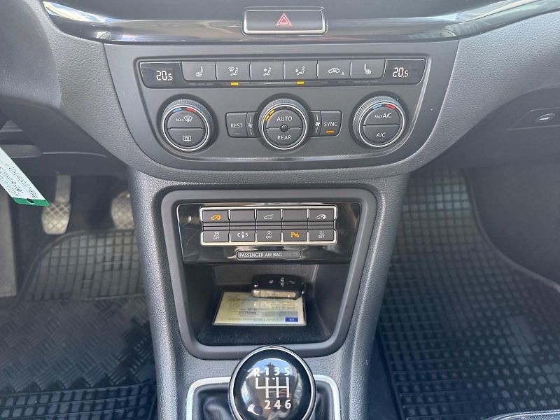 Volkswagen Sharan (2021) HIGHLINE 1.4TSI 110kW TAŽNÉ CZ - fotka 10 z 11