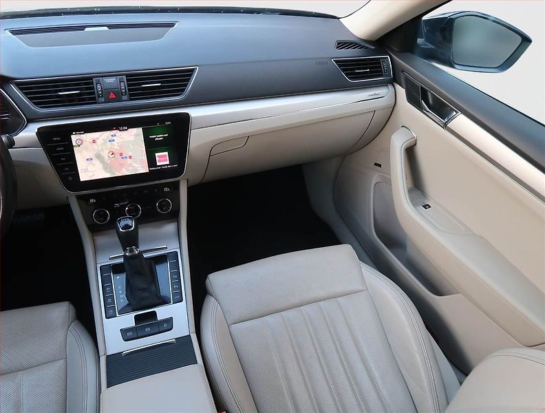 Škoda Superb (2019) Laurin&Klement 2.0 TDI - fotka 8 z 19
