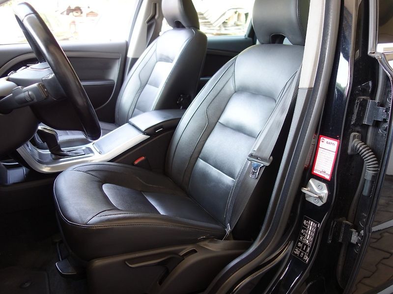 Volvo V70 (2015) 2.0D4 133kW 8A DRIVE - fotka 18 z 39