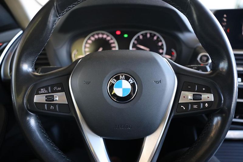 BMW X3 xDrive30i - fotka 20 z 21