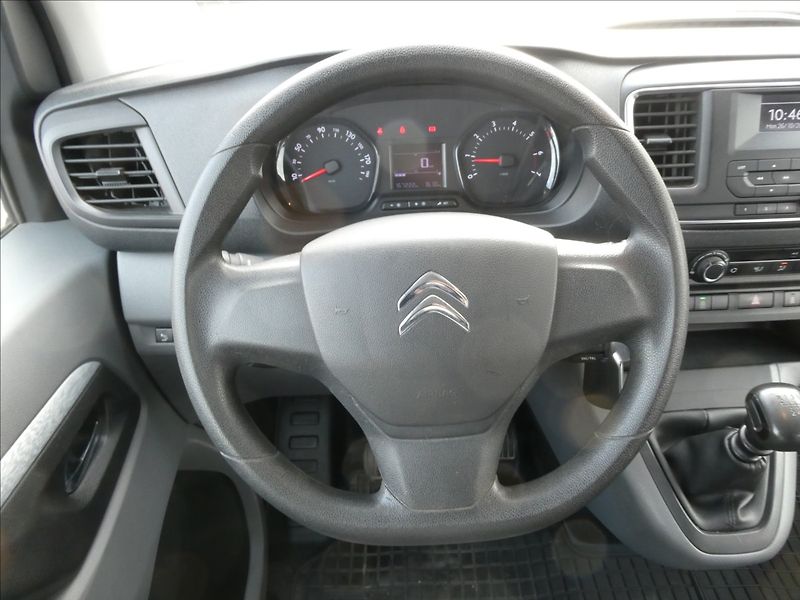 Citroën Jumpy 2,0 HDi 110kW závěs, 2x kola - fotka 30 z 40