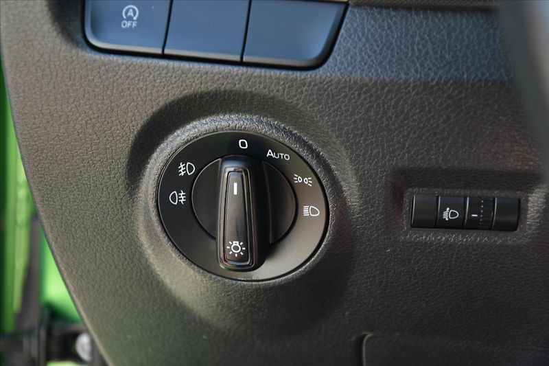 Škoda Fabia 1.0 TSI 81kW TAŽNÉ ČR - fotka 16 z 22