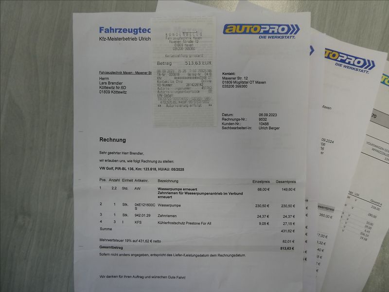 Volkswagen Golf 1,2 TSi 81kW 2x kola, serviska - fotka 48 z 54