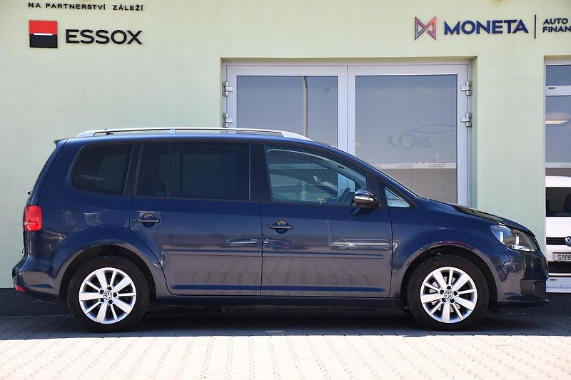 Volkswagen Touran 1.6TDi 77kW TAŽNÉ  - fotka 7 z 45