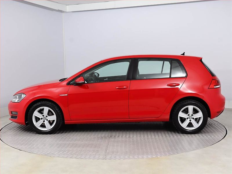 Volkswagen Golf (2016) 1.4 TGI CNG, Automat, Tempomat - fotka 3 z 17
