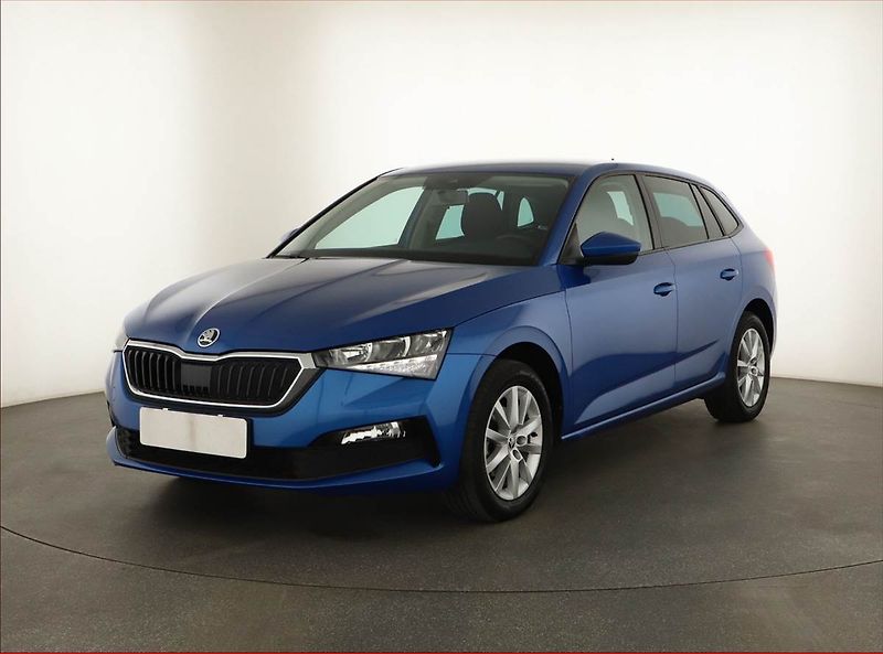Škoda Scala (2021) Joy 1.0 TSI, Tempomat - fotka 2 z 18