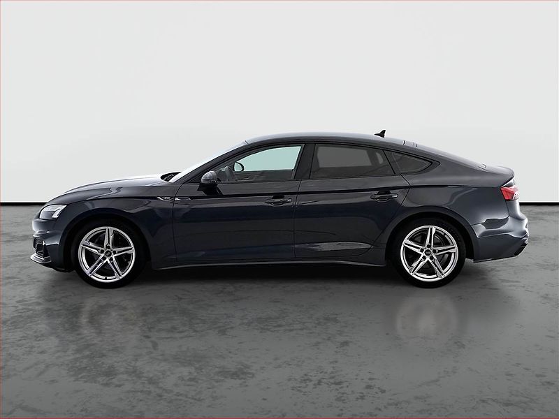 Audi A5 (2021) S-Line 35 TDI - fotka 3 z 28