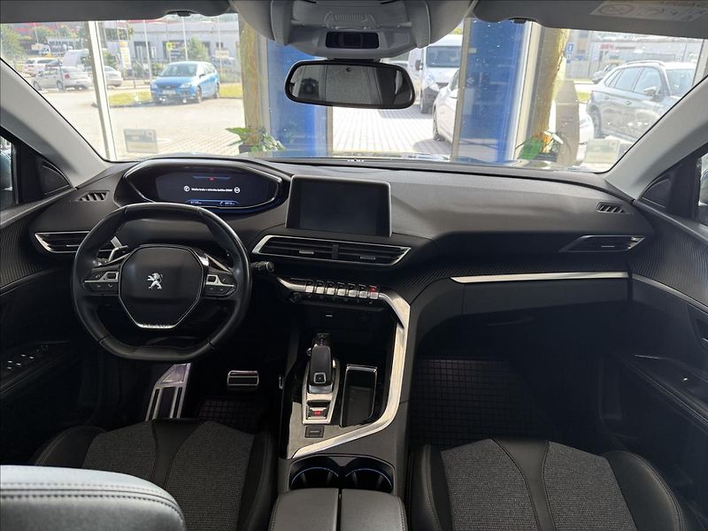 Peugeot 5008 1,5   7.MÍST,ČR,SERVISKA,ZÁRUK - fotka 7 z 20