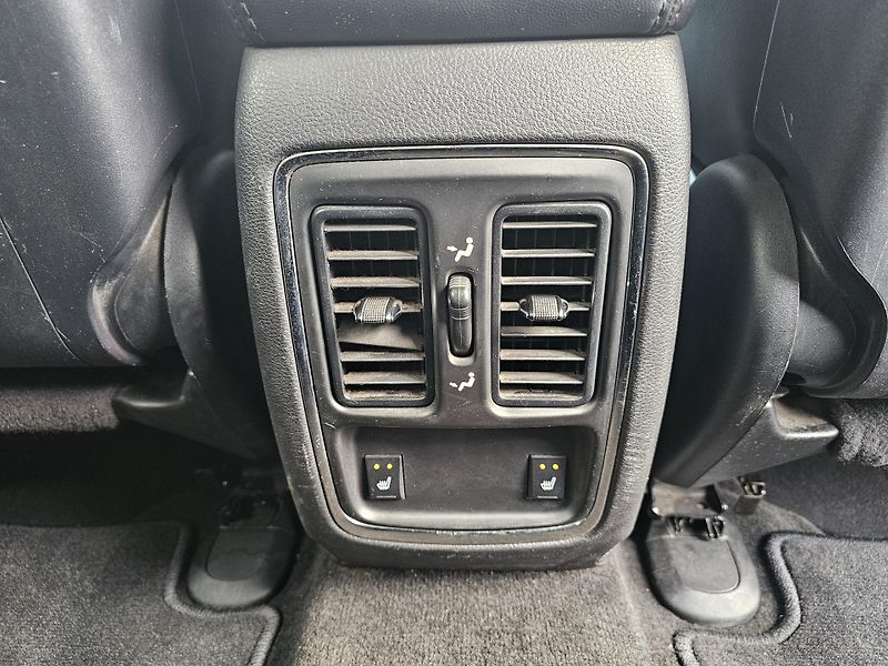 Jeep Grand Cherokee (2012) S-LIMITED 3.0 CRDi - fotka 19 z 21