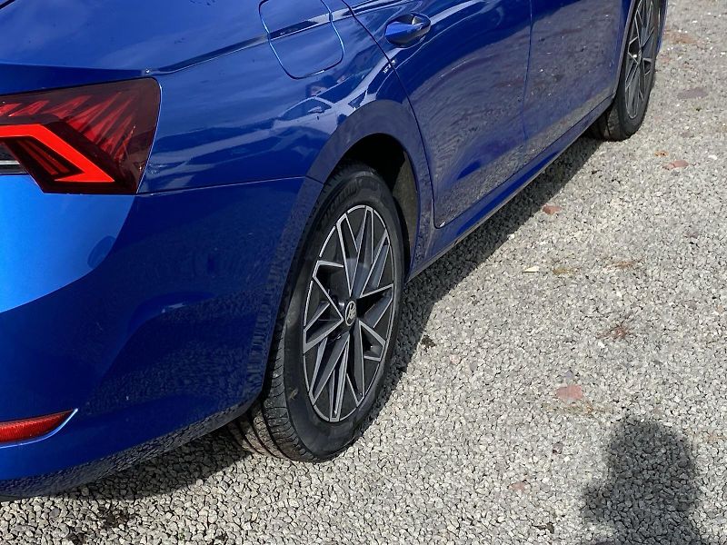 Škoda Octavia (2023) 2.0 TDI Style - fotka 31 z 35