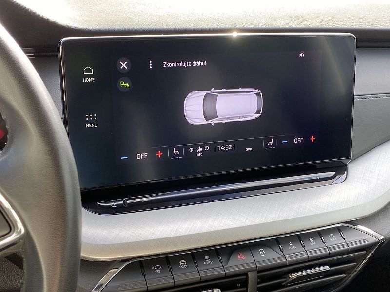 Škoda Octavia (2023) Combi 2.0 TDI DSG Ambition - fotka 12 z 35