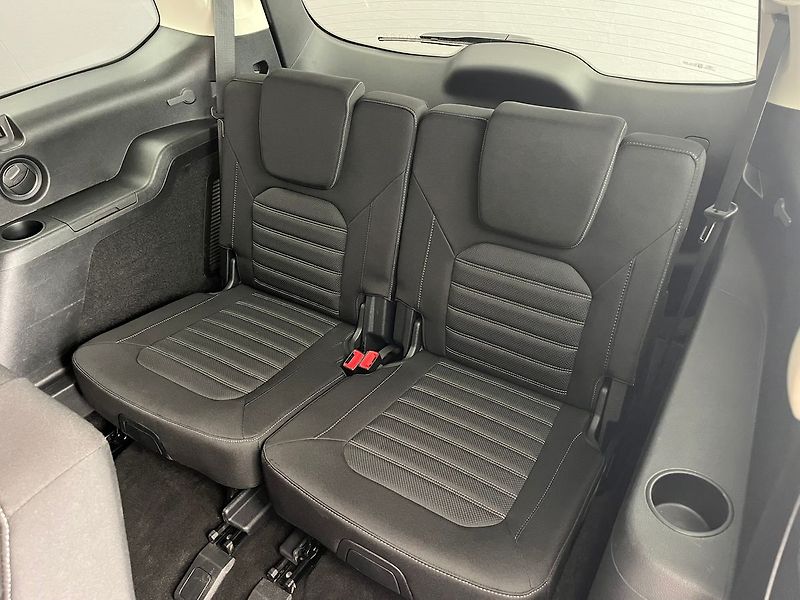 Ford Galaxy 2.0 EB Titanium manuál nez.top - fotka 29 z 70