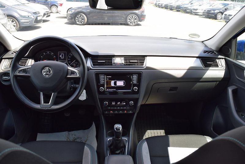 Škoda Rapid (2016) 1.2TSI 81kw AMBIT JOY XEN NAVI - fotka 18 z 49