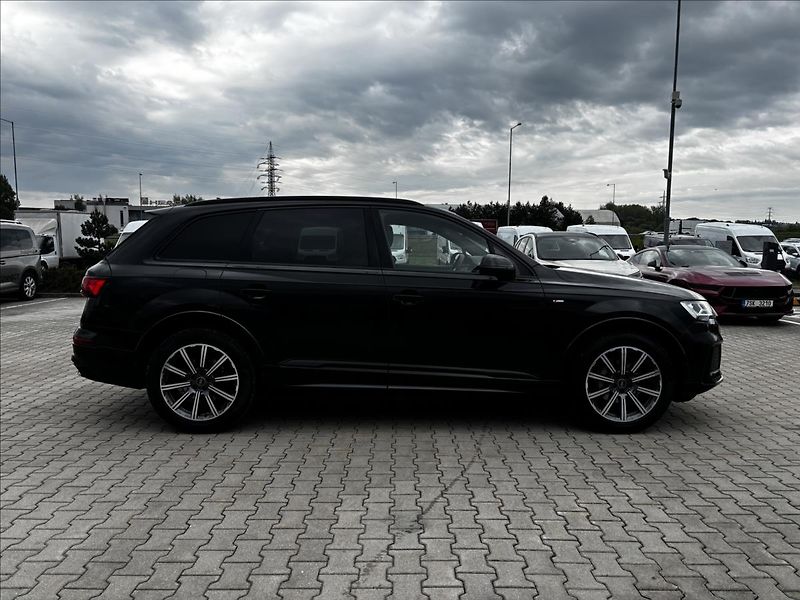 Audi Q7 3,0 TDI 210kW quattro S-line - fotka 6 z 42