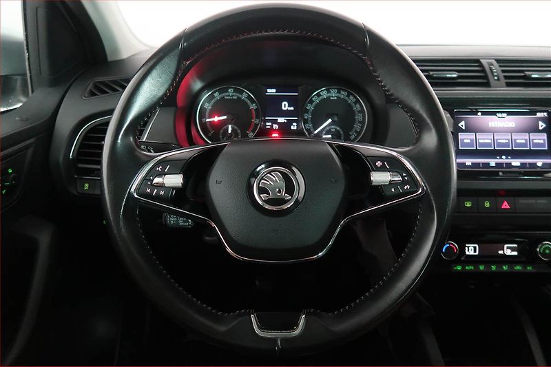 Škoda Fabia (2022) 1.0 TSI, ČR,1.maj, Serv.kniha - fotka 15 z 17