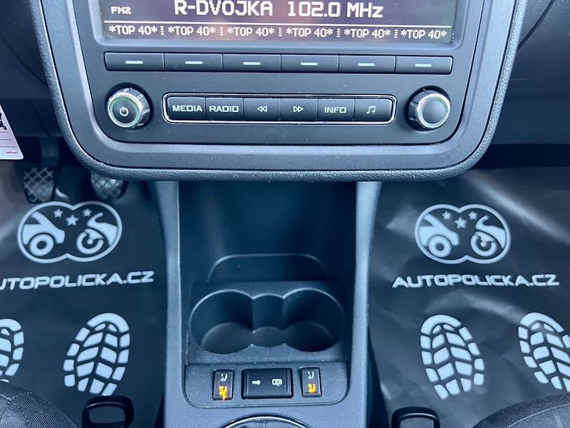 Škoda Fabia (2013) 1.2 TSI 63 kW - fotka 16 z 19