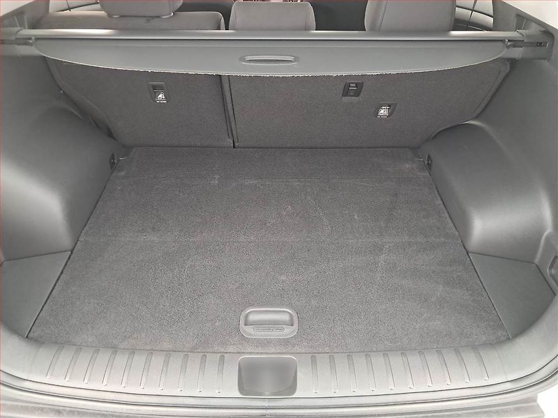 Hyundai Tucson (2016) 2.0 CRDi, 4X4, Automat, Navi - fotka 14 z 21