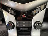 Chevrolet Cruze (2013) 1.4i, Navi, autoAC - náhled 13