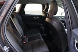 Volvo XC60 (2025) Core, B5 AWD, rezervace - náhled 9