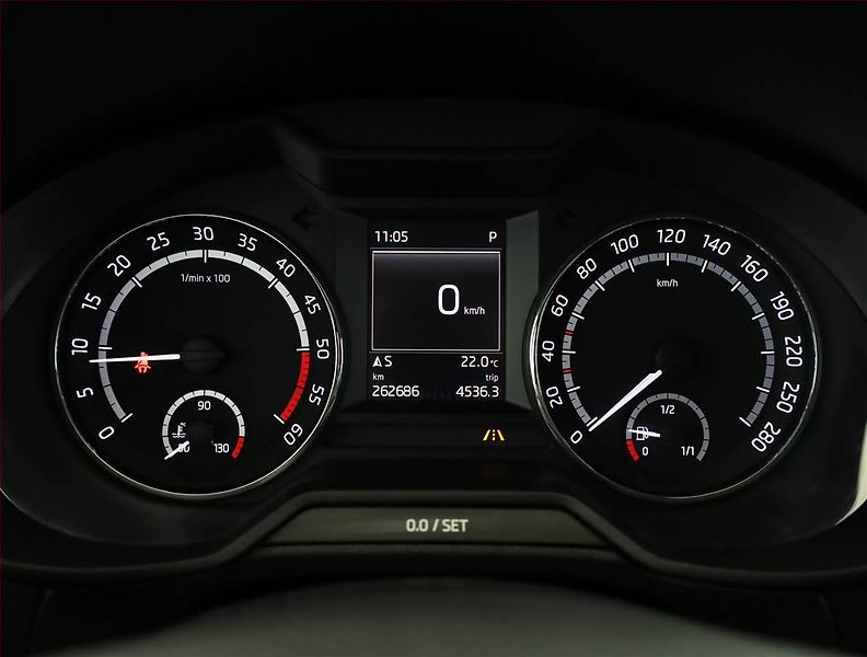 Škoda Octavia (2014) RS 2.0 TDI, Automat, Kůže - fotka 9 z 20