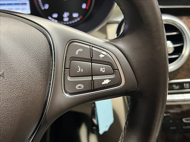 Mercedes-Benz Třídy C 2,1 CDi Exclusive, Panorama - fotka 17 z 32