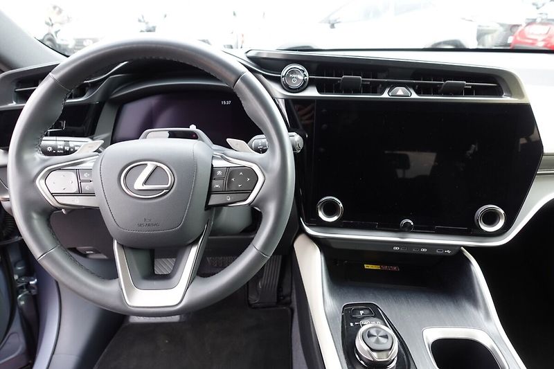 Lexus RZ 450e RZ450e Executive DIRECT4 - fotka 16 z 34