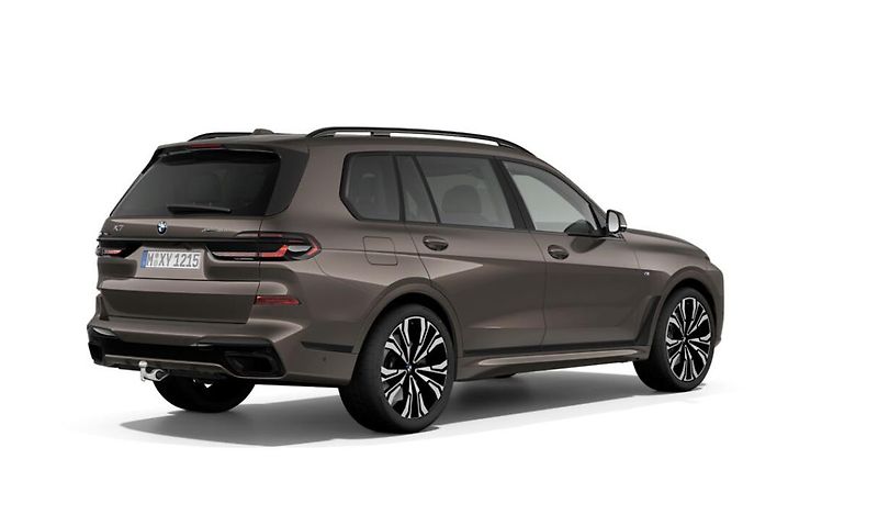 BMW X7 xDrive40d - fotka 2 z 4