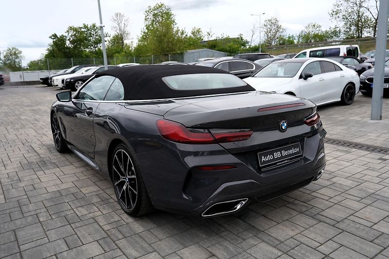 BMW Řada 8 M850i xDrive /Laser/530 PS - fotka 4 z 50