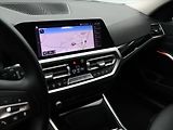 BMW Řada 3 2,0 320d 140kW xDrive 1.Maj. - náhled 22