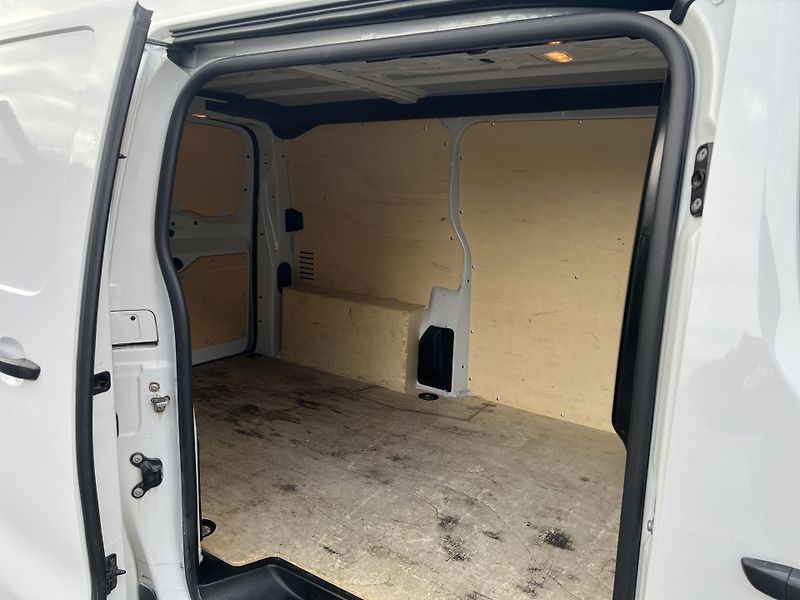 Fiat Scudo 1.5JTDM KAMERA KLIMA odp.DPH - fotka 28 z 34