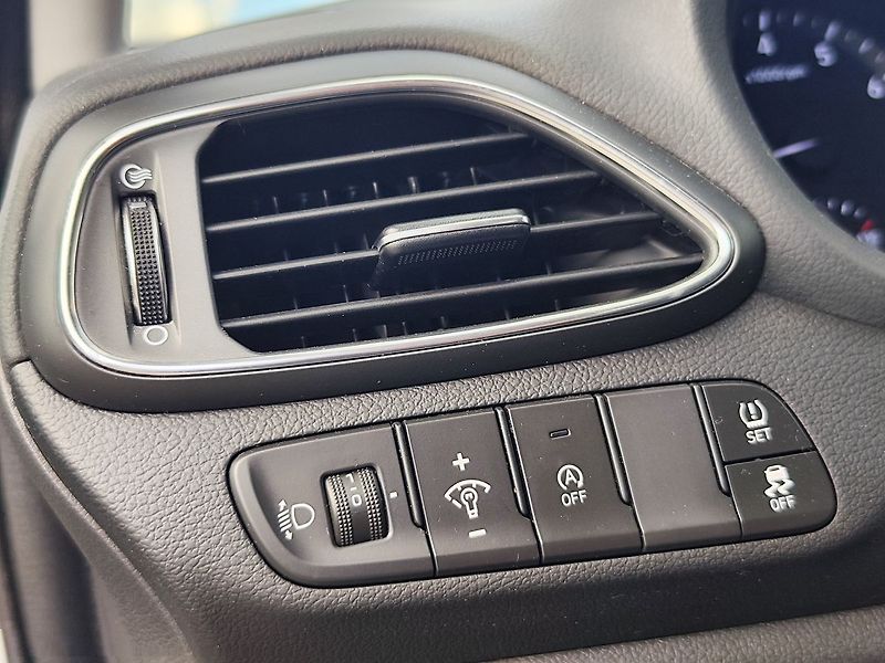 Hyundai i30 1.5 T-GDI/117kW Comfort - fotka 24 z 28