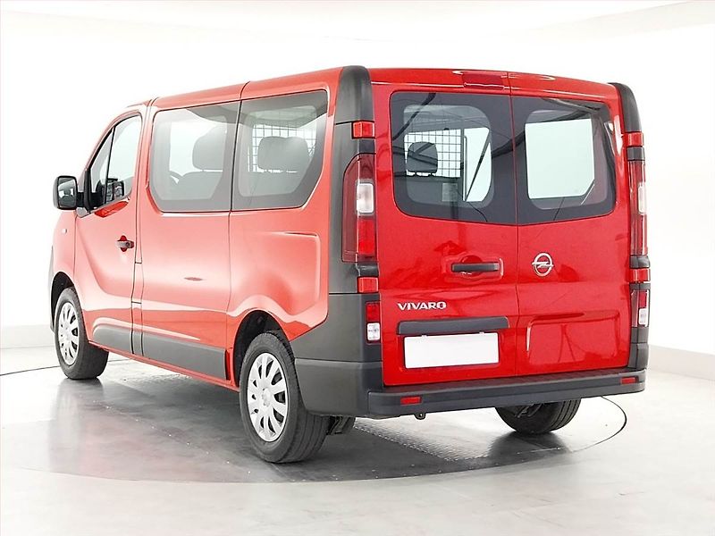 Opel Vivaro (2019) 1.6 BiCDTI, Bus, 6Míst, ČR - fotka 4 z 18