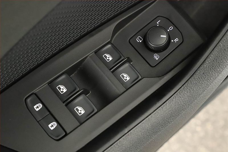 Škoda Octavia (2022) 2.0 TDI - fotka 21 z 25