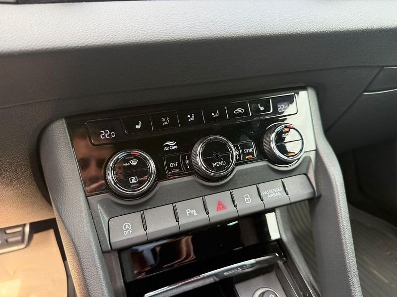 Škoda Karoq Sportline 1.5 TSI 110kw DSG - fotka 18 z 25
