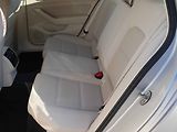 Volkswagen Passat (2018) 2.0 TDi, Comfortline, navi - náhled 10