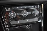 Volkswagen Touran (2022) 1.5TSI 110kW DSG, LED, 7 míst - náhled 11