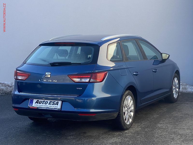 Seat Leon (2014) 2.0TDi, Style, DSG, LED - fotka 4 z 18