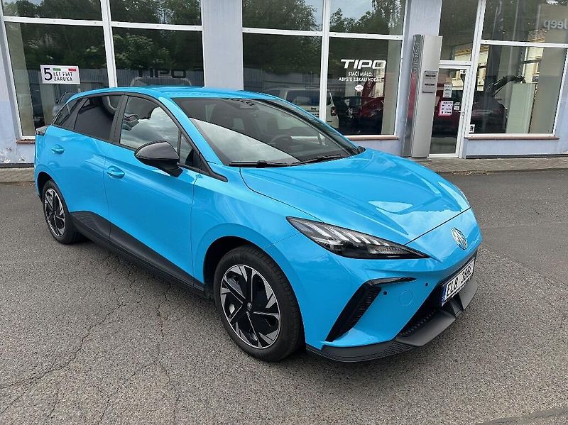 MG MG4 (2023) Electric Elegance (64 kWh) - fotka 13 z 37