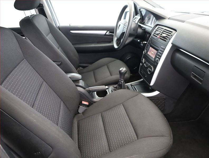 Mercedes-Benz Třídy B (2010) B 180 CDI , po STK, Tažné - fotka 7 z 16