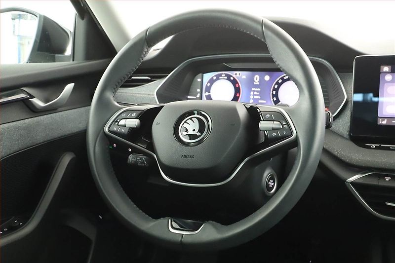 Škoda Octavia (2024) Top Selection 2.0 TDI - fotka 15 z 17