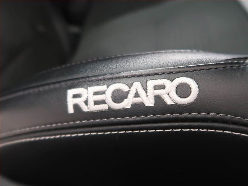 Ford Focus (2020) 2.3 EcoBoost ST - fotka 25 z 26