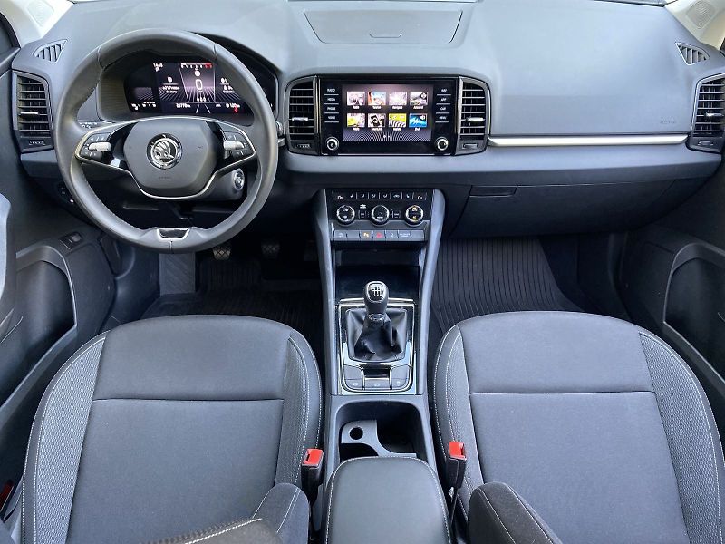 Škoda Karoq (2024) 1.5 TSI Selection - fotka 5 z 34