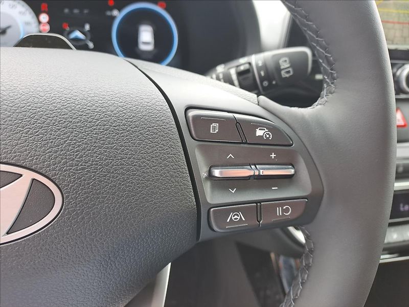 Hyundai i30 (2026) 26 HB 1,0 T-GDI MT STYLE - fotka 16 z 25