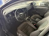 Volkswagen Golf 1,6   TDI 85kW,1.MAJ,SERVISKA - náhled 7