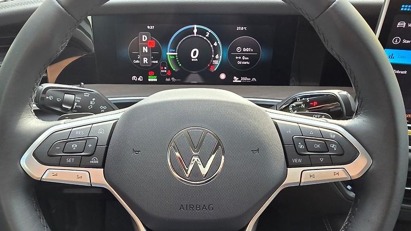 Volkswagen Tayron (2025) 1.5 PHEV 150kW Elegance SoH100 - fotka 25 z 46