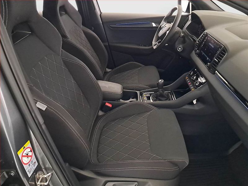 Škoda Karoq (2024) Sportline 1.5 TSI - fotka 9 z 21