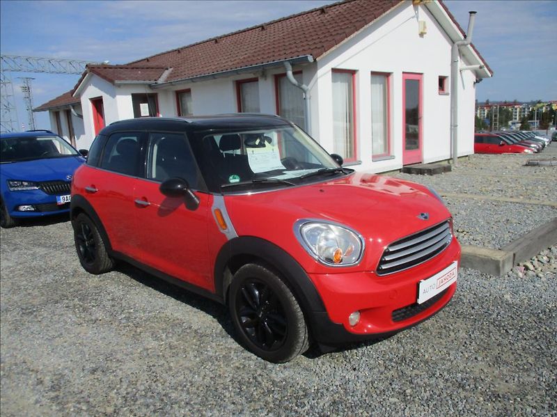 Mini Countryman 1,6 D, aut.klima,serv.kniha, - fotka 1 z 31
